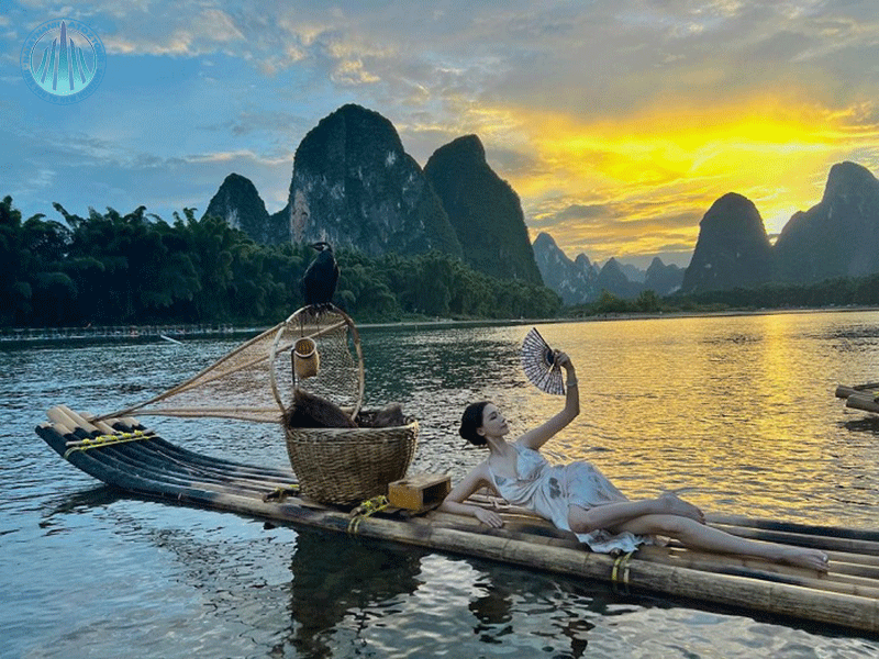 Đừng quên check in cùng dòng sông Li