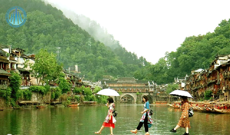 Có bản đồ du khách sẽ không bị lạc lối giữa Trung Quốc