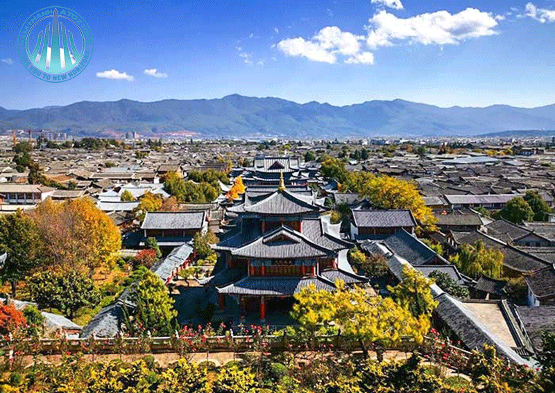 Lệ Giang nhìn từ trên cao