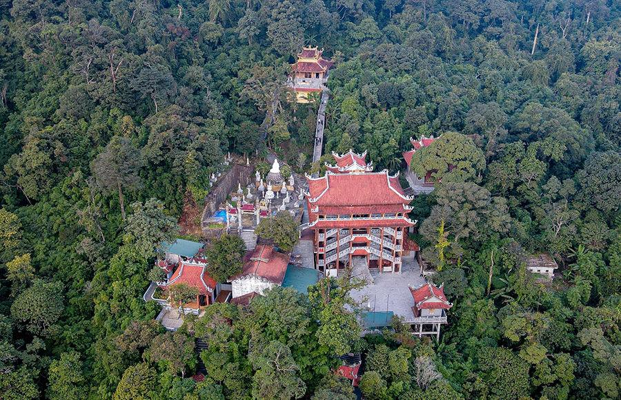 Đền Bà Chúa Thượng Ngàn Atoz tour