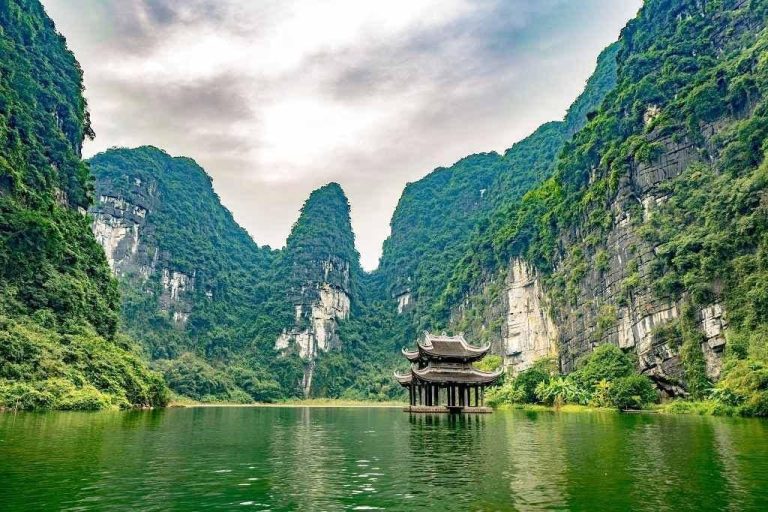 Tour Hà Nội - Bái Đính – Tràng An – Hang Múa – Hà Nội - atoztour - 1